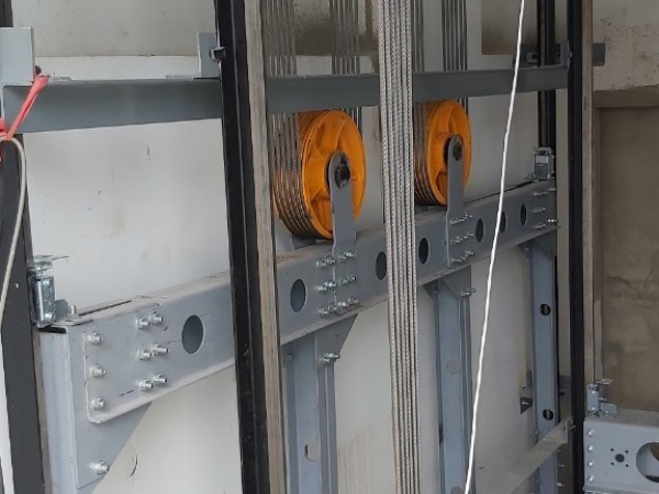 Sản xuất và lắp đặt thang máy tải xe Ô TÔ _ Quận 2